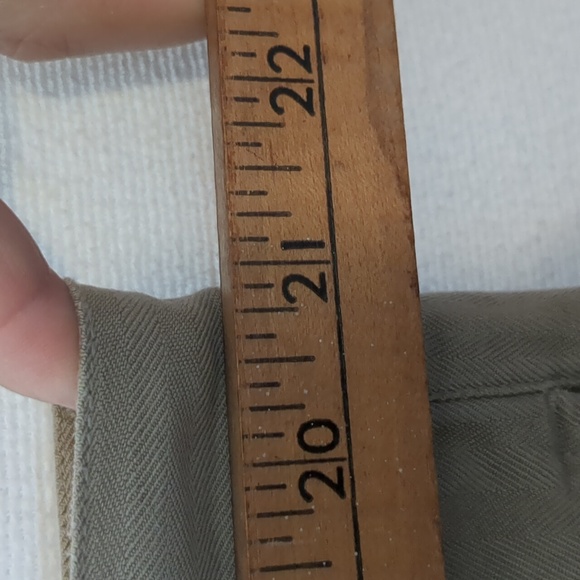 Tommy Bahama Men's 100%Silk Pleated Front Pants Khaki Color Size 42 - Picture 10 of 10